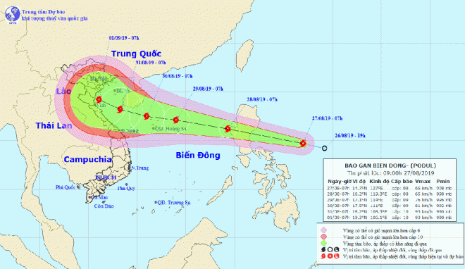 Bão Podul đang tiến vào biển Đông