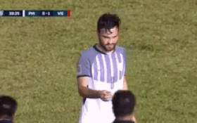 Giải mã viên thuốc bí ẩn cầu thủ Philippines uống ở trận bán kết gặp Việt Nam