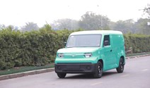 Mẫu xe điện giao hàng EC Van lần đầu lộ diện, tài xế khẳng định: Luồn ngõ tốt, chi phí tối ưu