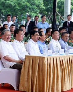 Tổng Bí thư Tô Lâm dự lễ khởi công xây dựng sân vận động tiên tiến hàng đầu thế giới