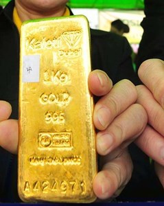 Giá vàng lên cao nhất 7 tuần, liệu có tiếp tục lập đỉnh vào tuần tới?