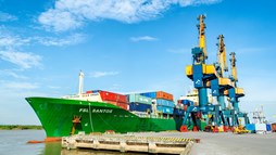 Vận tải và Xếp dỡ Hải An (HAH) muốn phát hành hơn 2,49 triệu cổ phiếu ESOP với giá thấp hơn 82,6% với giá thị trường