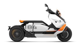 Xe m&#225;y điện đắt nhất Việt Nam tr&#236;nh l&#224;ng: Gi&#225; bằng 15 chiếc Klara, thiết kế như phi thuyền, kh&#244;ng đối thủ - Ảnh 3