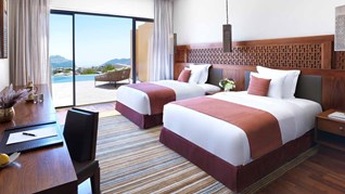 Trải nghiệm du lịch xa xỉ tại những địa h&#236;nh độc đ&#225;o tr&#234;n thế giới - Ảnh 15