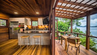 Trải nghiệm du lịch xa xỉ tại những địa h&#236;nh độc đ&#225;o tr&#234;n thế giới - Ảnh 3