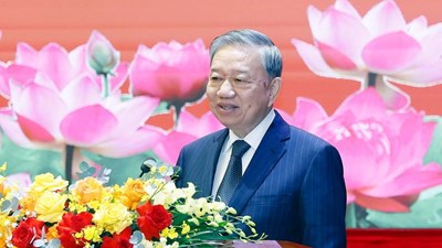 Tổng Bí thư: Đổi mới công tác đào tạo cán bộ theo hướng thiết thực, hiệu quả