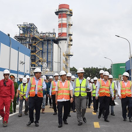 Đẩy nhanh tiến độ các dự án điện tại TPHCM và Đồng Nai