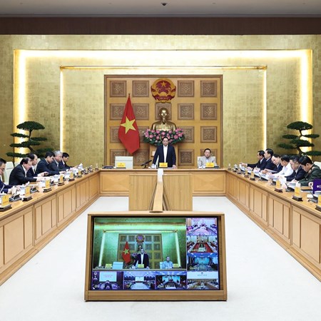 Thủ tướng: Thần tốc hơn nữa triển khai 'Chiến dịch Quang Trung' xây, sửa nhà cho người dân