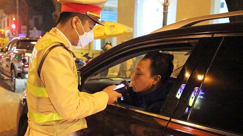 Mức phạt vi phạm nồng độ cồn từ 1/1/2025