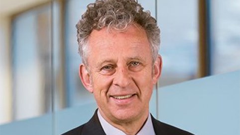 Tiết lộ 'nóng' từ chủ tịch hội đồng giải thưởng cực lớn do tỷ phú Phạm Nhật Vượng sáng lập