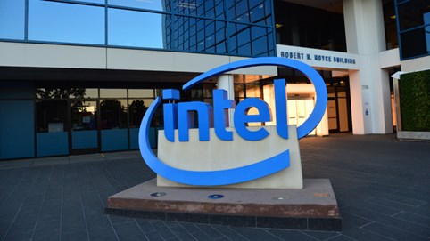 Tiết kiệm chi phí vận hành, Intel giảm lương toàn bộ khối lãnh đạo