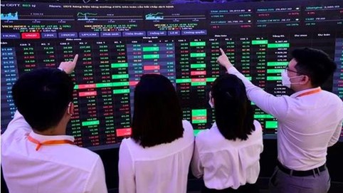 Khoảng 5-6 tỷ USD sẽ đổ vào chứng khoán Việt Nam ngay khi nâng hạng, hé lộ danh mục cổ phiếu dự kiến 