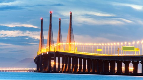 Những cây cầu được xây dựng từ hàng tỷ USD