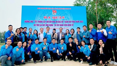 Đoàn Thanh niên huyện Thanh Trì khắc sâu lời dạy của Bác “Mùa xuân là Tết trồng cây”