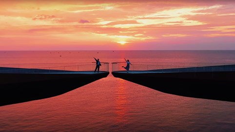 Du khách khoe loạt khoảnh khắc Valentine ngọt ngào trên khắp các Sun World