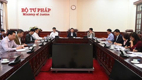Lãnh đạo Bộ làm việc với các đơn vị về tiến độ thực hiện Đề án 06