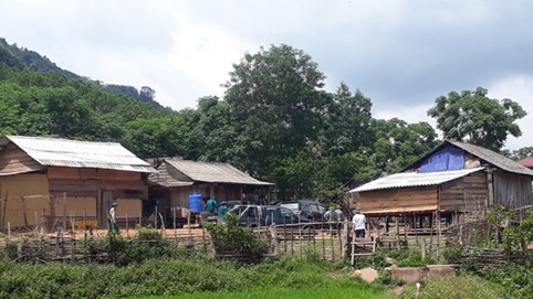 ​Hỗ trợ đồng bào dân tộc thiểu số xây nhà, khai hoang, phục hóa, cải tạo đất