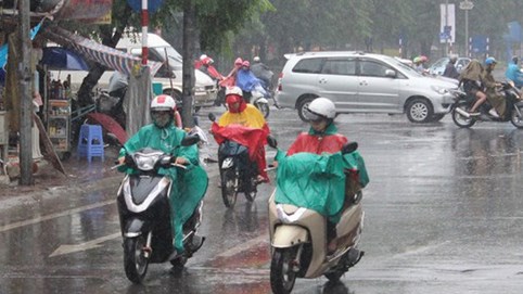 Thời tiết ngày 2/4: Bắc và Trung Bộ trời rét, cục bộ có mưa rào và dông