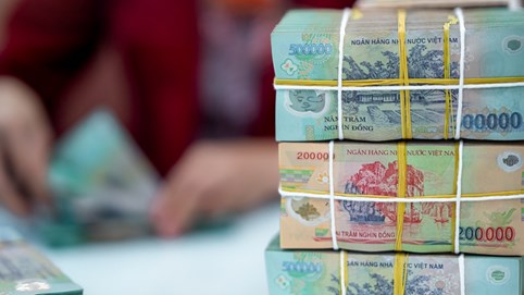 Ngân hàng nào trả lãi suất tiết kiệm cao nhất ngày 1/3?