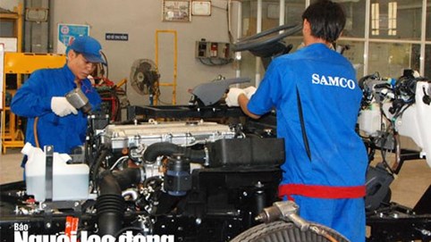 Bộ LĐ-TB-XH đề nghị không tăng lương tối thiểu vùng năm 2021