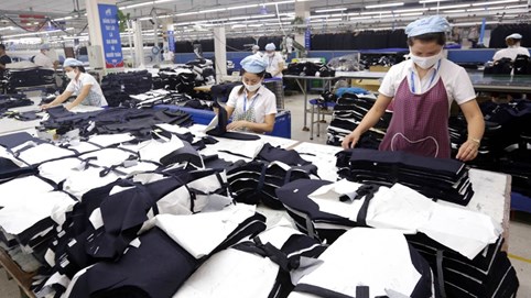 VCCI đề xuất lùi 6 tháng nộp 4 loại thuế cho doanh nghiệp