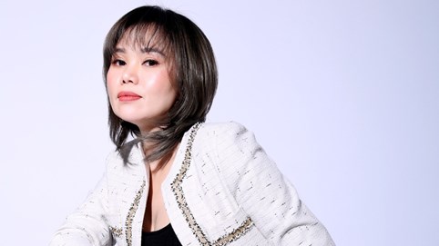 Nhà tạo mẫu tóc Kim Loan: Gửi gắm yêu thương qua từng mái tóc