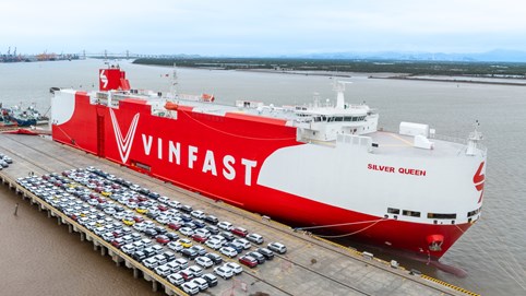 VinFast xuất khẩu 2.500 ô tô điện sang Indonesia