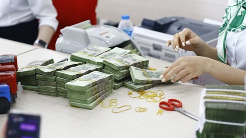 Lãi suất ngày 17/3: Chỉ còn rất ít ngân hàng  niêm yết lãi suất huy động trên 9%/năm