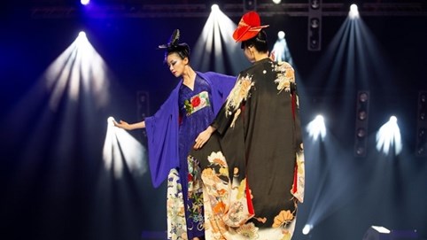 Kobayashi Eiko – Người kể câu chuyện thời đại qua trang phục kimono