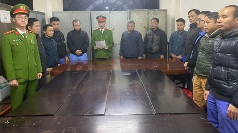 Hà Nội: Tạm giữ 18 cán bộ đăng kiểm để điều tra về hành vi nhận hối lộ