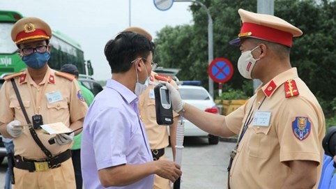 Hà Nội: Cán bộ, công chức, viên chức vi phạm nồng độ cồn sẽ bị gửi thông báo về nơi làm việc để xử lý