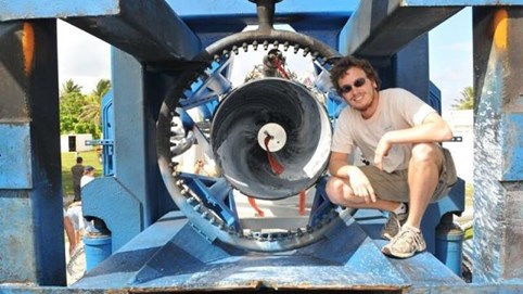 Người kỹ sư cứu SpaceX khỏi bờ vực phá sản