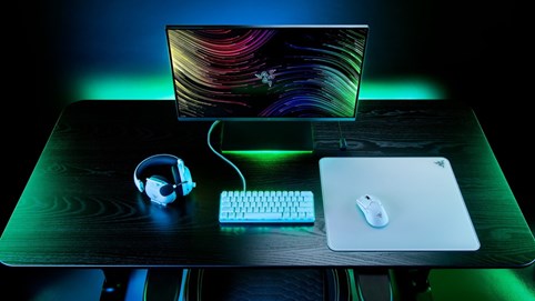 Razer bán cho bạn một miếng kính trị giá 100 USD và gọi nó là bàn di chuột
