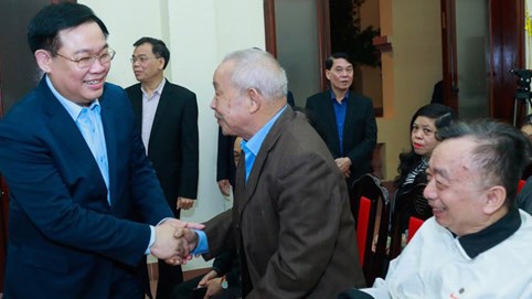 7 Ủy viên Bộ Chính trị được cử tri tín nhiệm giới thiệu ứng cử Quốc hội