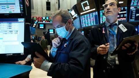 Cổ phiếu công nghệ đồng loạt bị bán tháo, Phố Wall chìm trong sắc đỏ