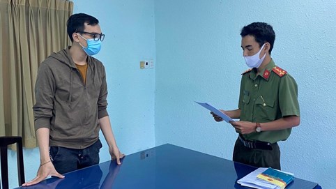 Sắp xét xử nam tiếp viên hàng không làm lây lan Covid-19 ở TP HCM