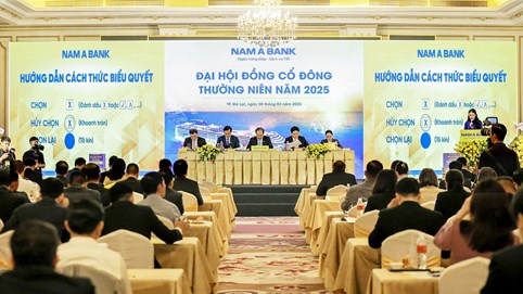 ĐHĐCĐ Nam A Bank (NAB) thông qua kế hoạch lợi nhuận 5.000 tỷ đồng năm 2025, chia cổ tức 25%