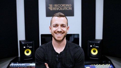 Bí kíp làm giàu: Làm 5 tiếng/tuần nhưng thu nhập 160.000 USD/ tháng, đây là 3 lời khuyên dành cho doanh nhân tham vọng