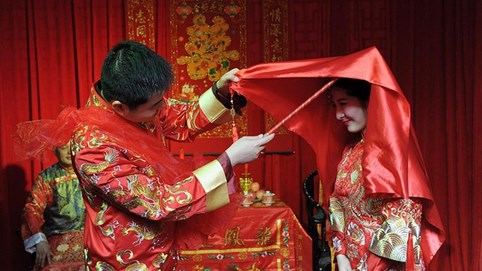 Đàn ông Trung Quốc nguy cơ ế vợ nếu không có “tiền tỷ” trong tay