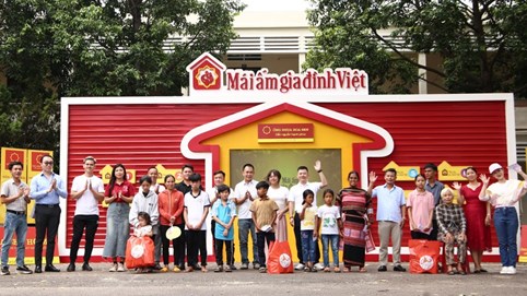 Tập đoàn Hoa Sen triển khai thủ tục pháp lý bảo vệ thương hiệu 'Mái ấm gia đình Việt'