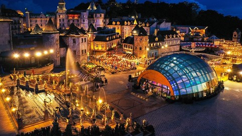 Sun Group “làm đẹp những vùng đất” bằng nhiều sản phẩm đẹp lung linh trong đêm