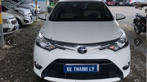 Hàng loạt ngân hàng phát mại xe sang Porsche, Landrover để thu hồi nợ