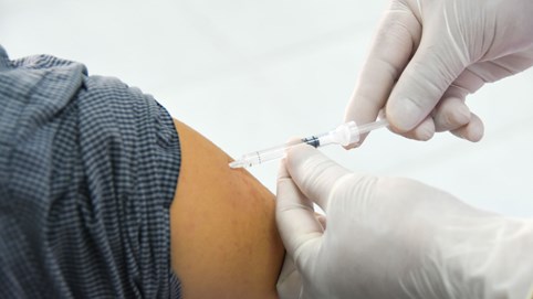 Sáng 30/4: Hơn nửa triệu người Việt Nam đã tiêm vắc xin phòng Covid-19