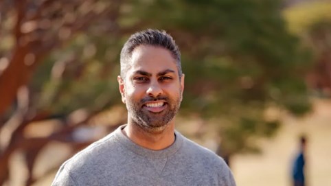 Lời khuyên làm giàu tuổi 20 của triệu phú tự thân: "Luôn thiết lập khoản đầu tư tự động"