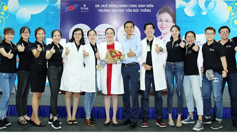 Nguyễn Thị Khánh Huệ - Giám đốc Trung tâm chăm sóc và điều trị da DR Huệ: “Kinh doanh là góp thêm việc làm ý nghĩa cho cộng đồng”