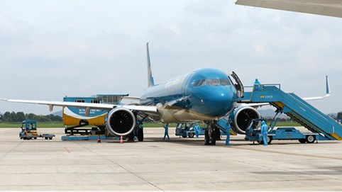 Cục Hàng không Việt Nam đề xuất bỏ trần giá vé máy bay