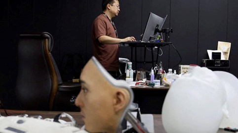 Thế giới 'bán' giấc mộng robot hình người: Sản xuất bất chấp dù 7 năm mới hoàn vốn, có công ty nhắm làm 12.000 mẫu/năm