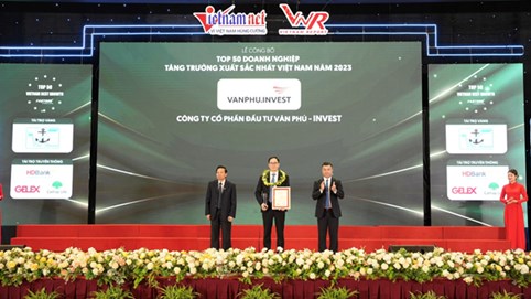 Văn Phú - Invest vào Top 10 Chủ đầu tư Bất động sản năm 2023 do Vietnam Report xếp hạng