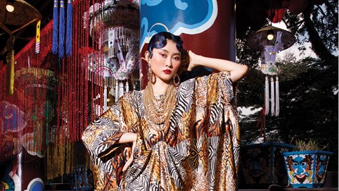 Người kể chuyện qua những thước vải