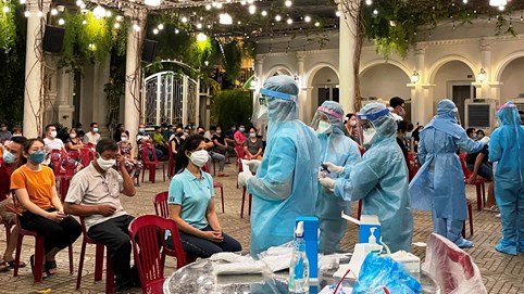 Khởi tố vụ án làm lây lan dịch bệnh Covid-19 liên quan đến Hội thánh truyền giáo Phục Hưng